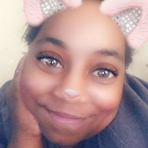 Meet your Posher, Gina